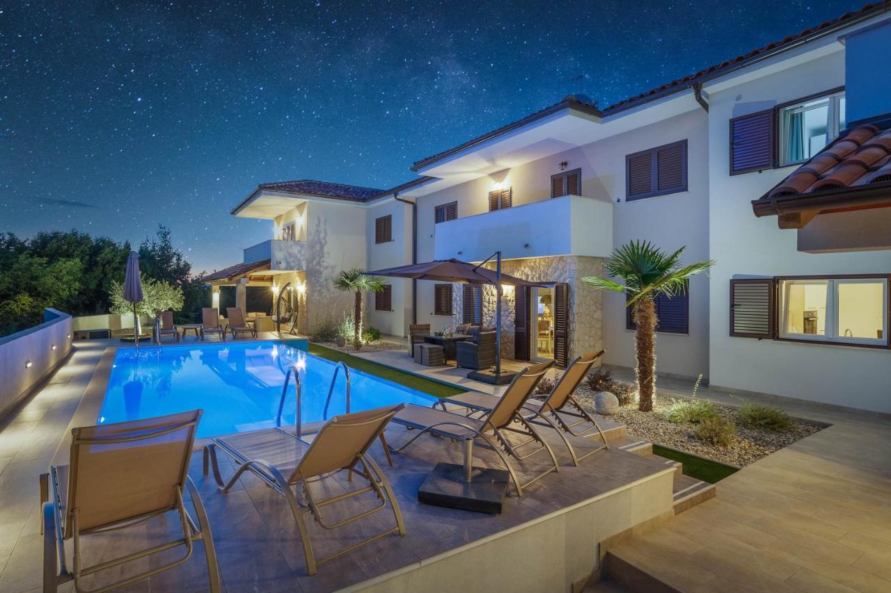 Villa Antonada Vrh  Exterior photo