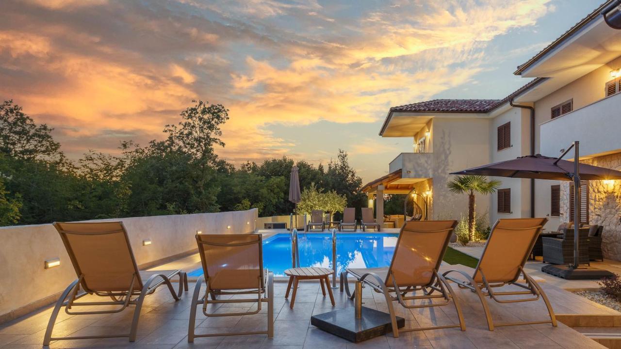 Villa Antonada Vrh  Exterior photo