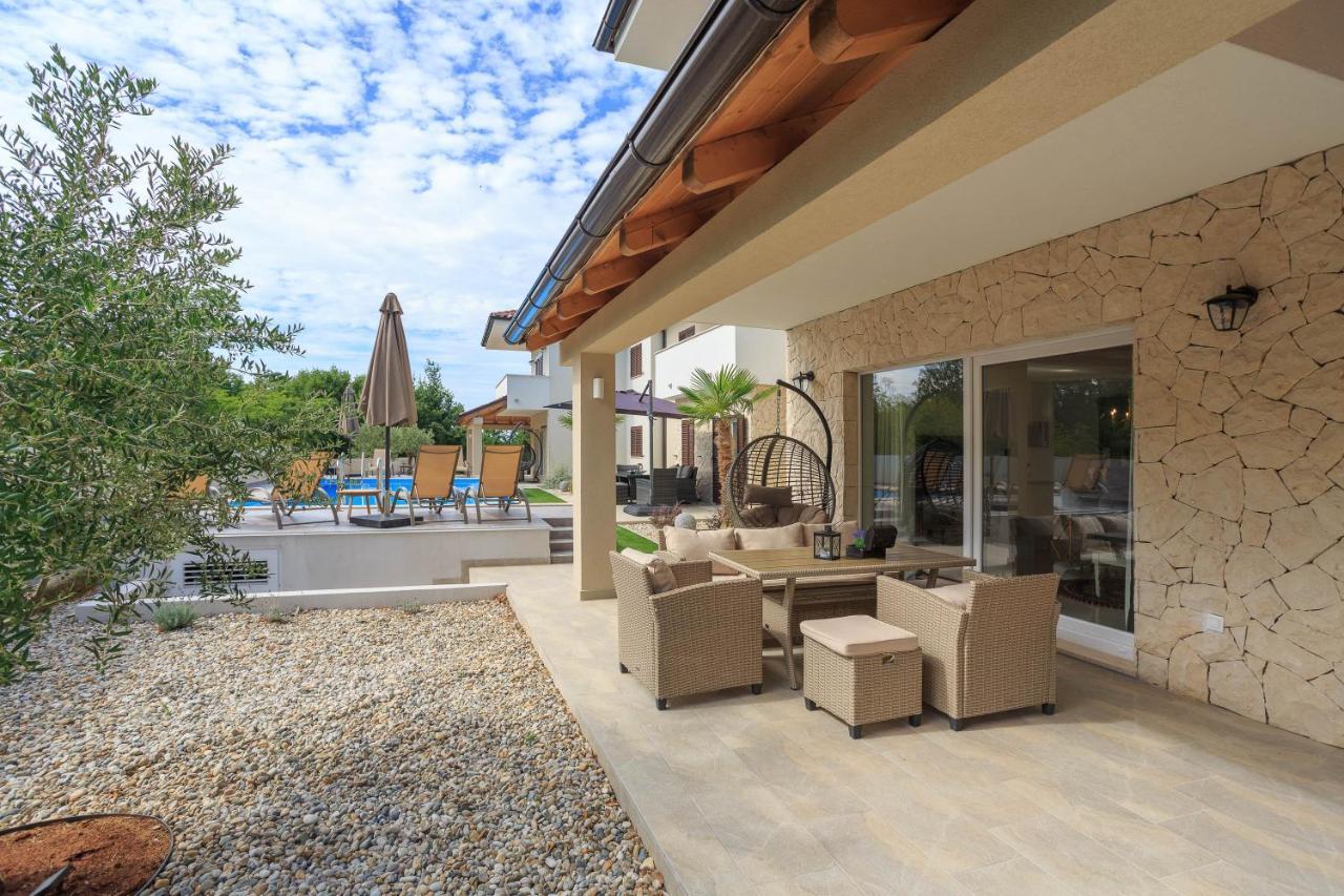 Villa Antonada Vrh  Exterior photo